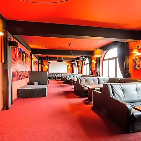 Hotel Max International & 3*